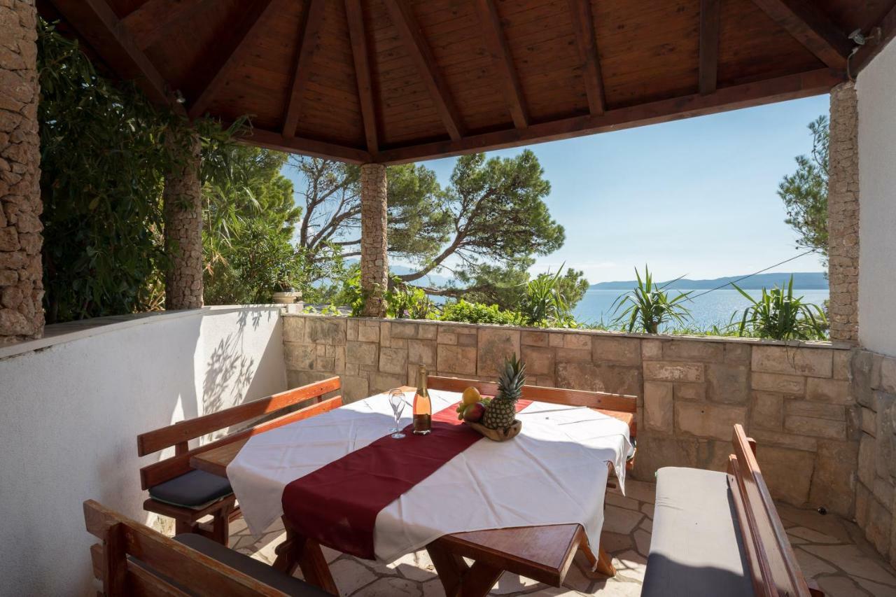 Beach Time Villa Omis Exterior photo