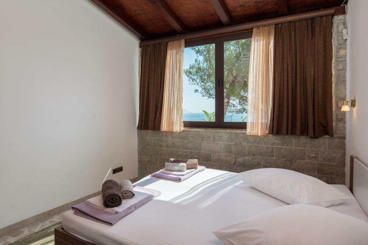 Beach Time Villa Omis Exterior photo